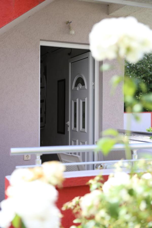 Ferienwohnung Friendly House Ulcinj Exterior foto